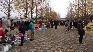 加須はなさき水上公園に行ってきましたvol2 工場直売 食べ歩き フリマ 一発逆転を夢見るブログ